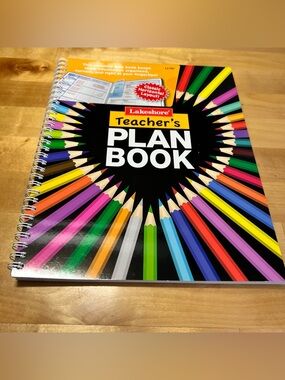 🌸5/$15 NEW Lakeshore Teacher's Lesson Plan Book 2017/18 LL787 Spiral-bound